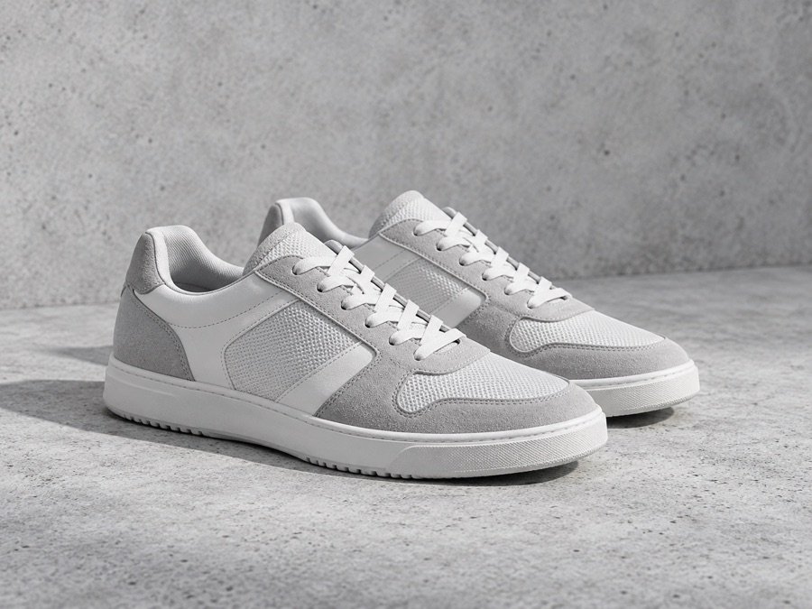 Unbranded shoes category